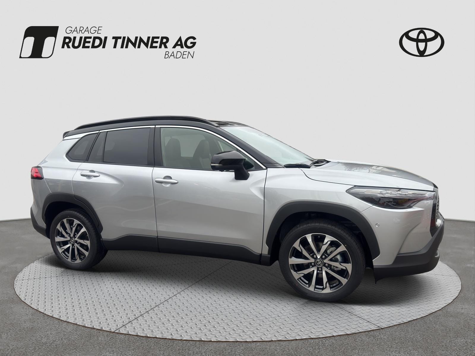 Toyota Corolla Cross 2.0 HSD Premium AWD-i, Bild 3