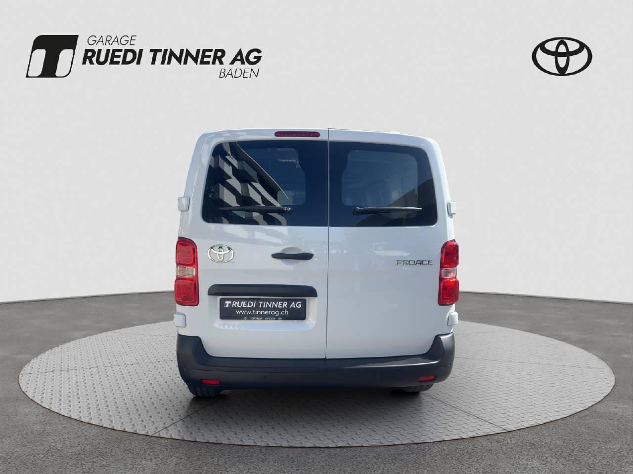 Toyota PROACE Van L1 1.5 D Active, Bild 6