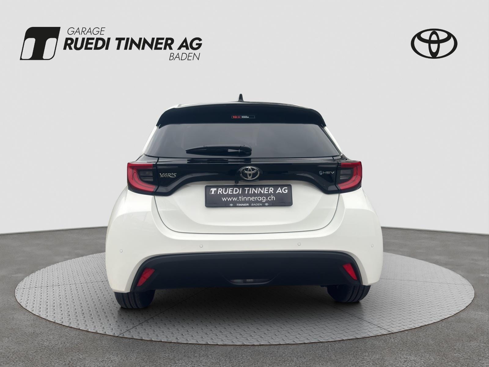 Toyota Yaris 1.5 VVT-i HSD Trend, Bild 6