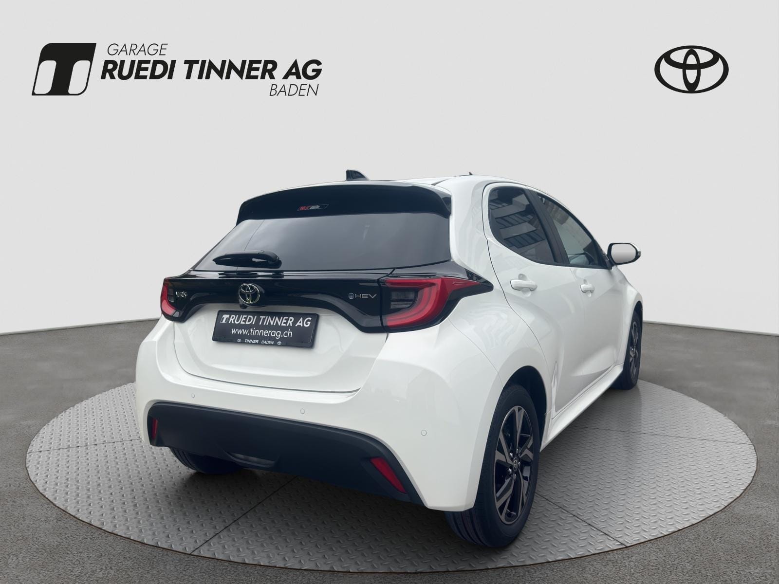 Toyota Yaris 1.5 VVT-i HSD Trend, Bild 5