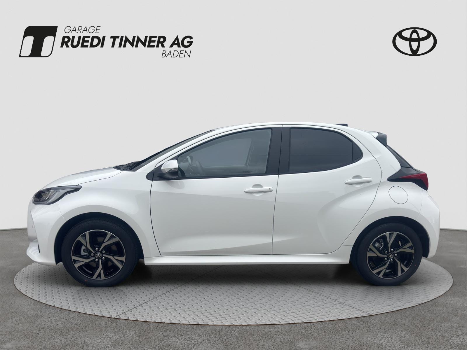 Toyota Yaris 1.5 VVT-i HSD Trend, Bild 8