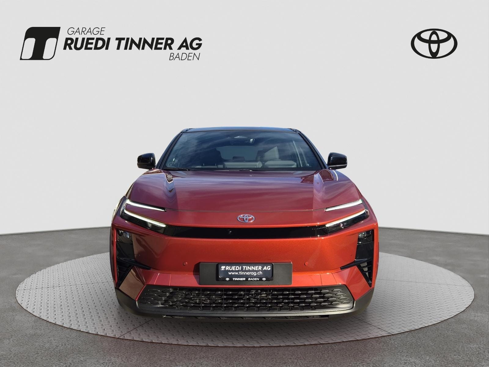 Toyota C-HR+ Premium AWD, Bild 2