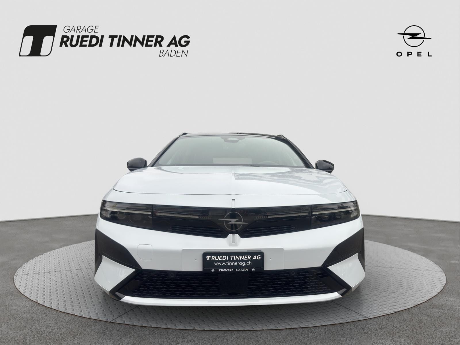 Opel Astra-e Sports Tourer Ultimate, Bild 2
