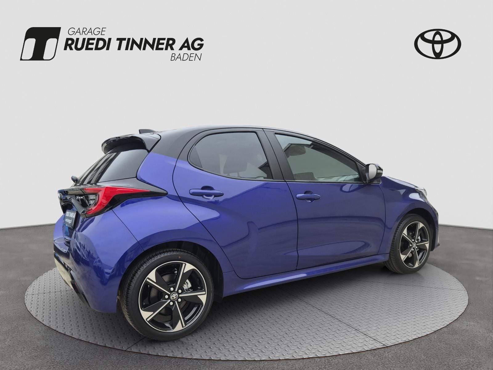 Toyota Yaris 1.5 VVT-i HSD Premium, Bild 5