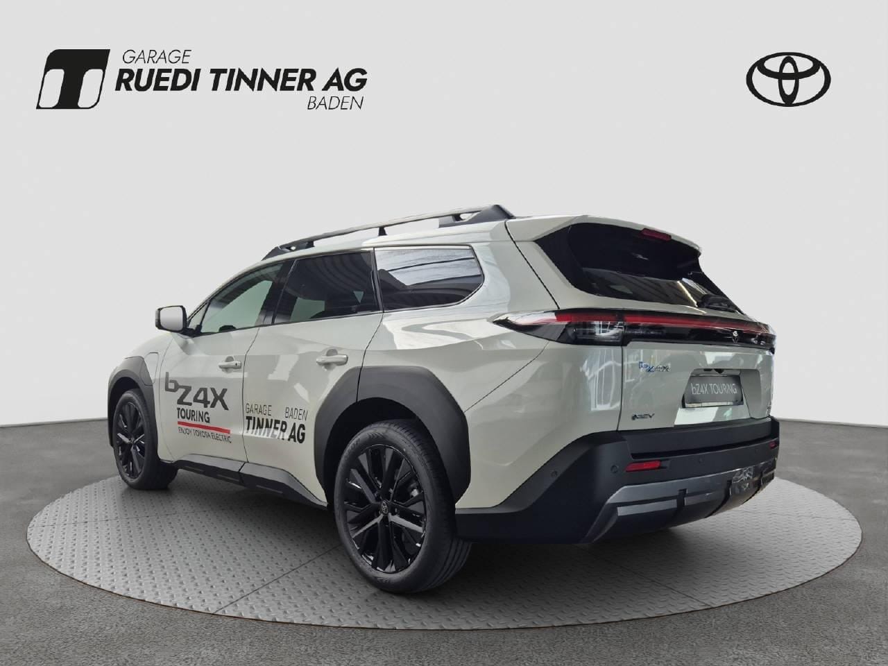 Toyota bZ4X Touring Premium AWD, Bild 6