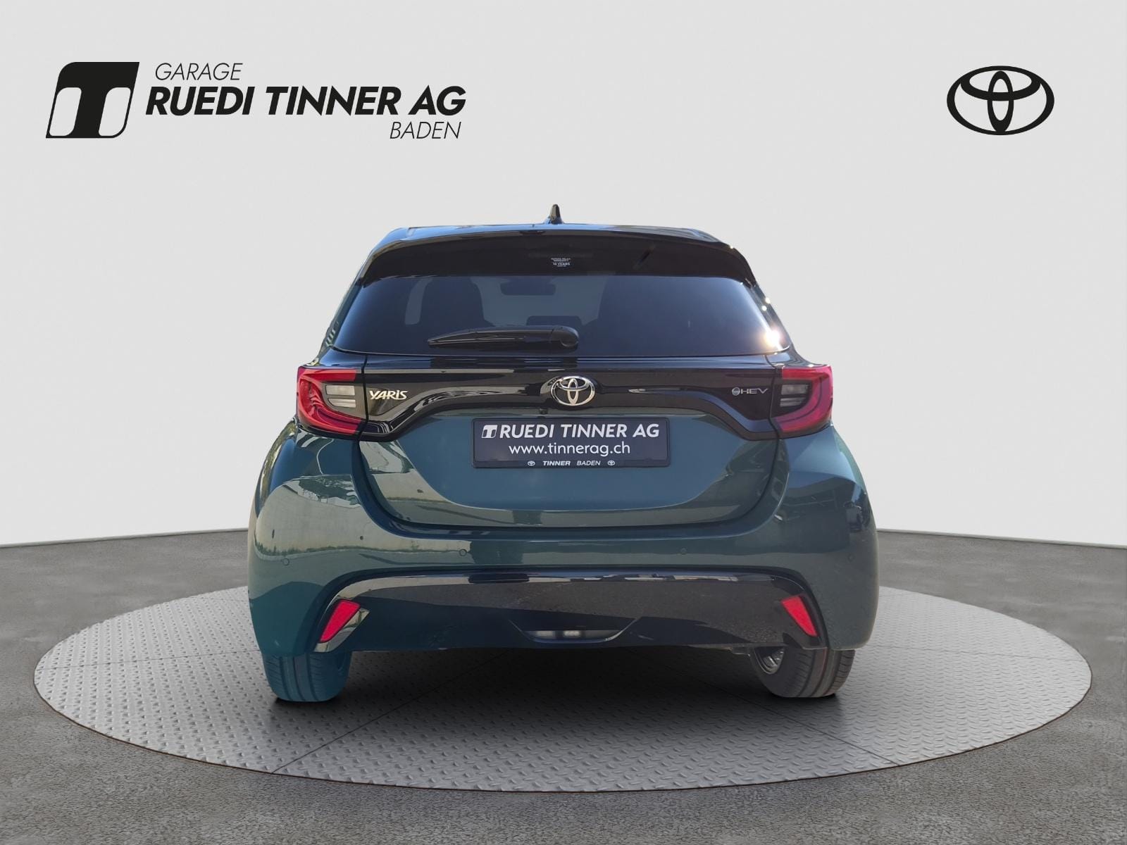 Toyota Yaris 1.5 VVT-i HSD Premium, Bild 6